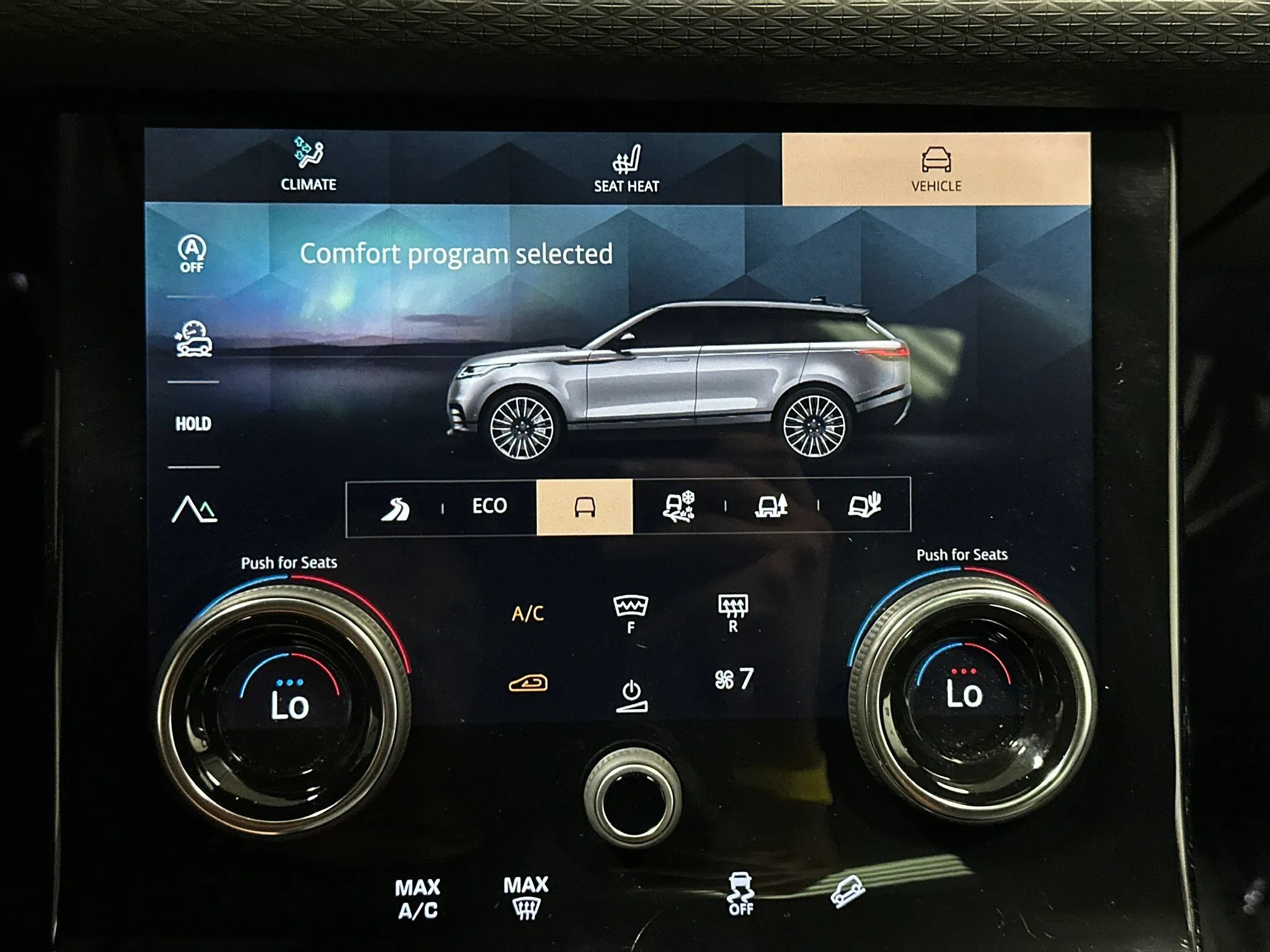 Used 2023 Land Rover Range Rover Velar S AWD/4WD image 43