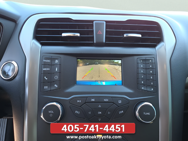 Used 2020 Ford Fusion S FWD image 21