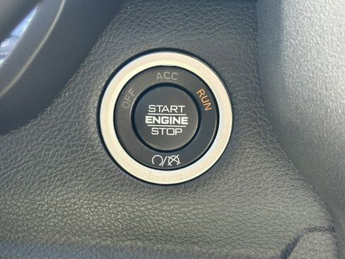 Used 2023 RAM 3500 Tradesman image 23