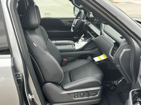 New 2026 INFINITI QX80 Autograph image 8