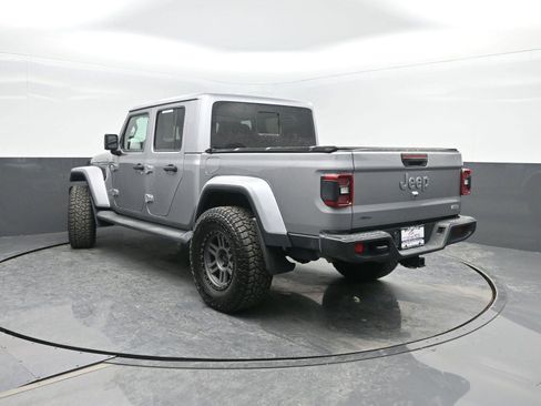 Used 2020 Jeep Gladiator Overland image 39