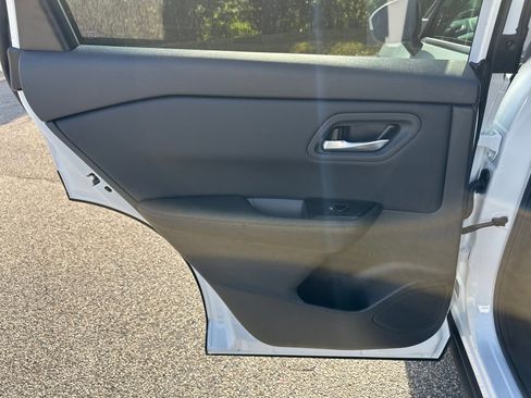 New 2026 Nissan Rogue SV image 22