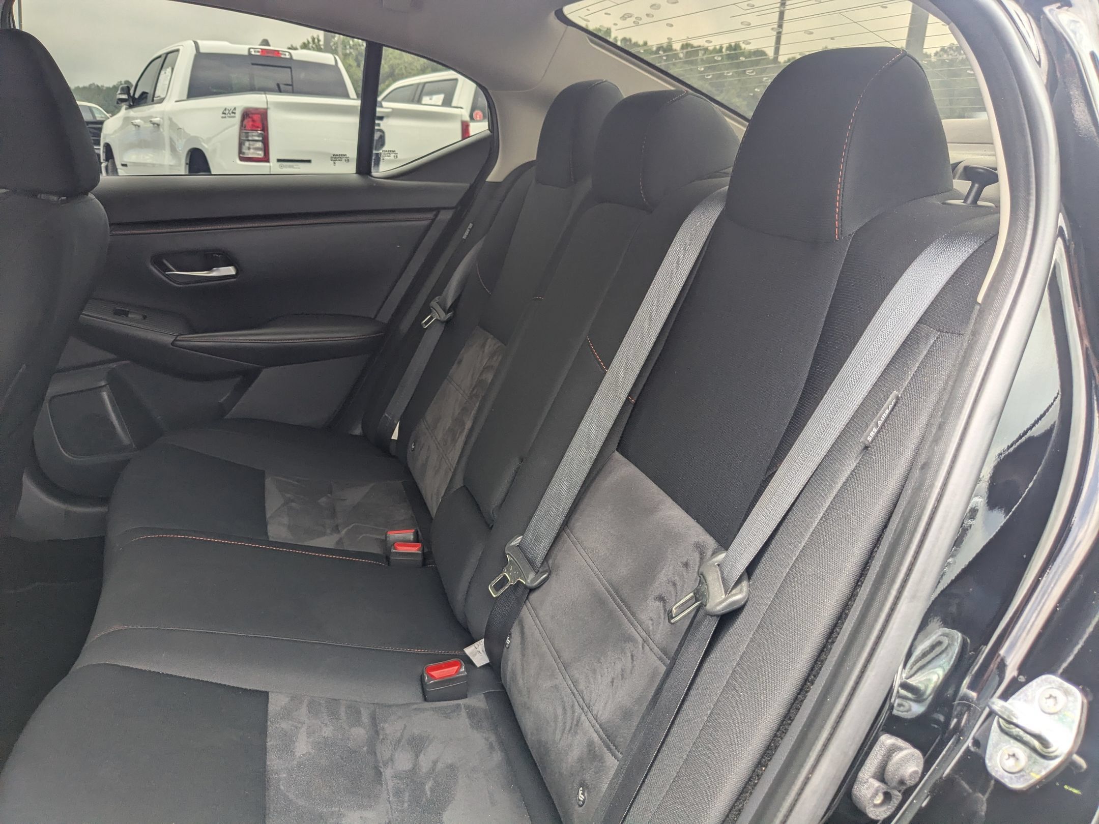 Used 2024 Nissan Sentra SR FWD image 23