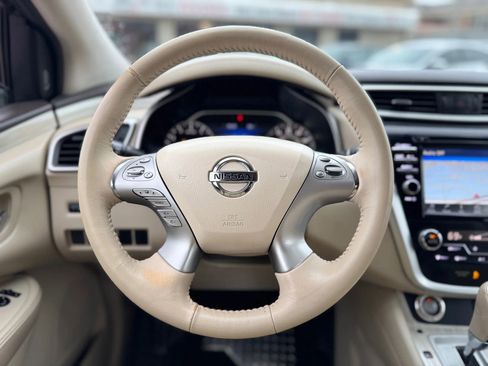 Used 2018 Nissan Murano SV w/ Cargo Package image 15