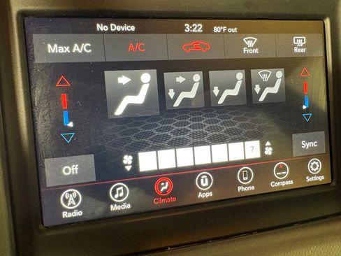 Used 2022 Dodge Charger SXT RWD image 30
