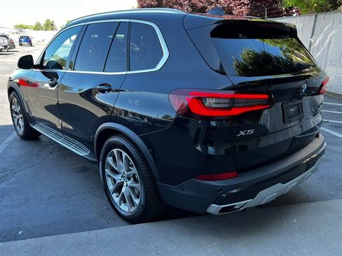 Used 2022 BMW X5 xDrive40i w/ Premium Package AWD/4WD image 5