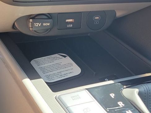 New 2026 Hyundai Elantra SEL FWD image 14
