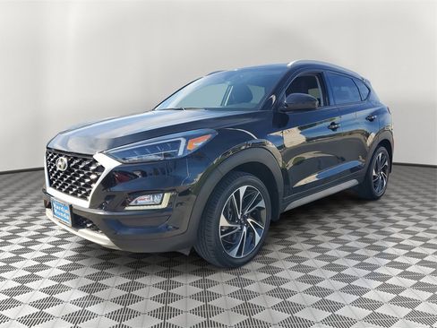 Used 2021 Hyundai Tucson Sport image 3