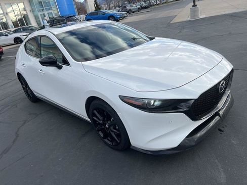 Used 2023 MAZDA MAZDA3 Hatchback w/Premium Plus Pkg image 2