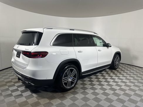 New 2026 Mercedes-Benz GLS 450 4MATIC image 7