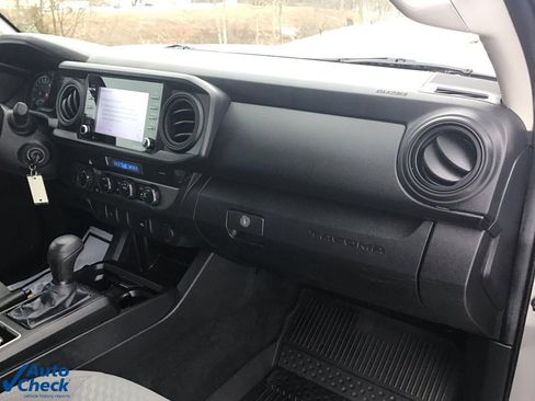 Used 2023 Toyota Tacoma SR image 21