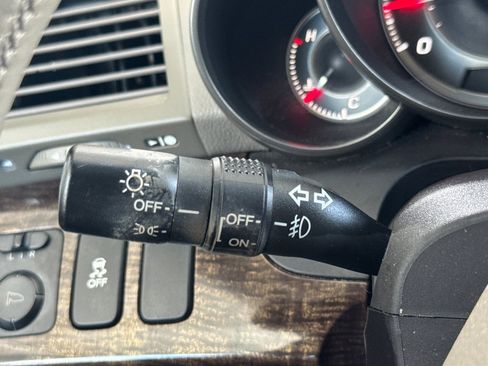 Used 2011 Acura MDX w/ Technology Package AWD/4WD image 34