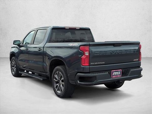 Used 2020 Chevrolet Silverado 1500 RST w/ RST Value Package AWD/4WD image 9