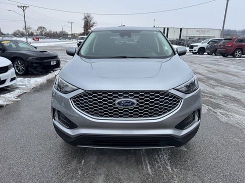 Used 2024 Ford Edge SEL w/ Convenience Package image 8