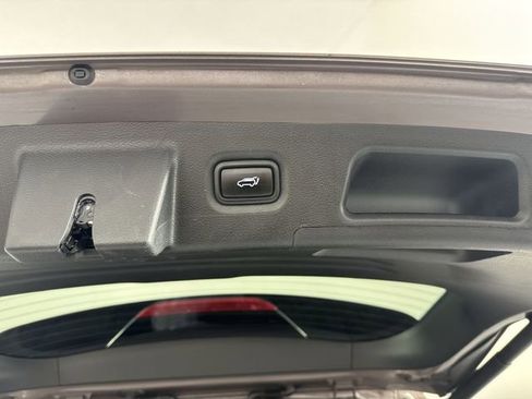 Used 2020 Hyundai Santa Fe Limited w/ Cargo Package image 35