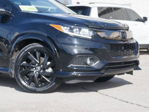 Used 2022 Honda HR-V Sport image 3
