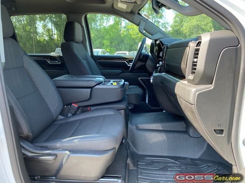 Used 2026 GMC Sierra 3500 SLE w/ SLE Value Package AWD/4WD image 6
