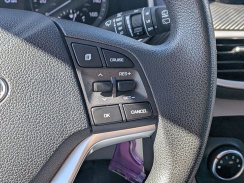 Used 2019 Hyundai Tucson SE AWD/4WD image 18