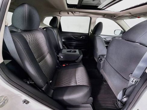 Used 2020 Nissan Rogue SV AWD/4WD image 26