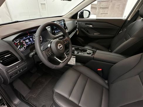 Used 2023 Nissan Rogue SL w/ SL Premium Package AWD/4WD image 9