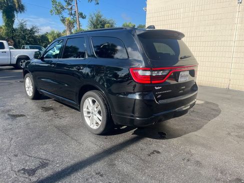 Used 2024 Dodge Durango GT AWD/4WD image 3