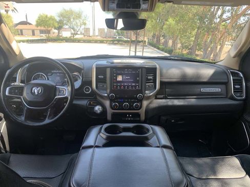 Used 2019 RAM 1500 Laramie image 33