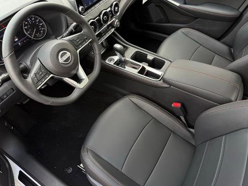 New 2025 Nissan Sentra SR w/ SR Premium Package image 17