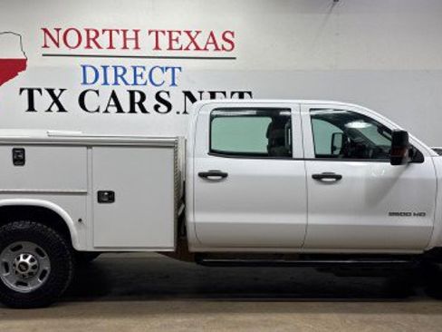 Used 2018 Chevrolet Silverado 2500 W/T w/ WT Fleet Convenience Package AWD/4WD image 4