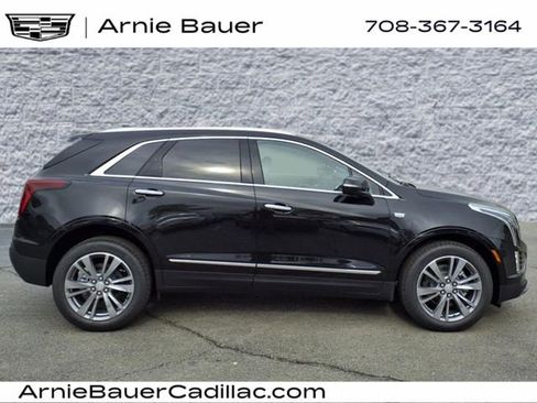 New 2025 Cadillac XT5 Premium Luxury image 4