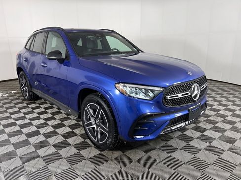 Certified 2025 Mercedes-Benz GLC 300 4MATIC image 16