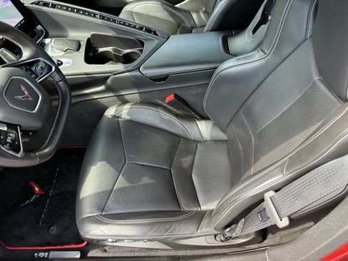 Used 2021 Chevrolet Corvette Stingray Preferred Conv w/ 2LT RWD image 14