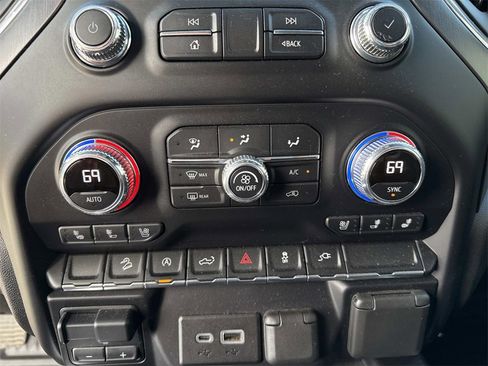 Used 2021 GMC Sierra 1500 AT4 w/ AT4 Preferred Package image 20