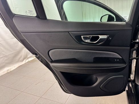 Used 2019 Volvo S60 T6 R-Design AWD/4WD image 16