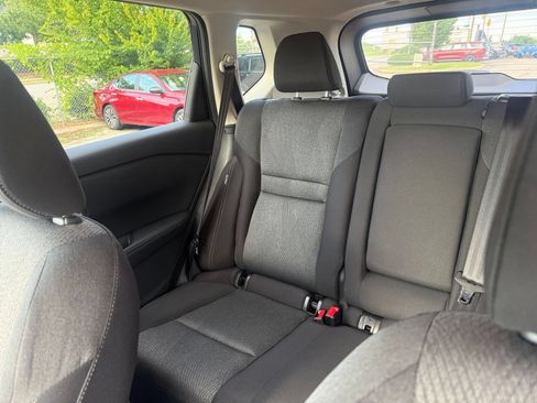 Used 2026 Nissan Rogue SV FWD image 40