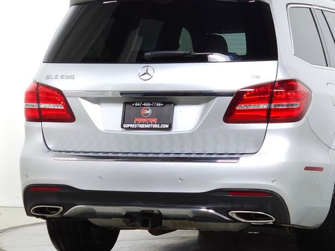 Used 2017 Mercedes-Benz GLS 550 4MATIC image 10