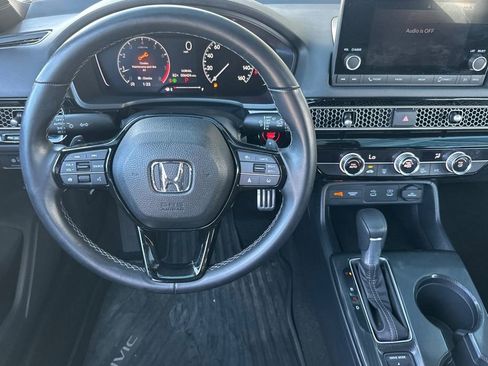 Used 2025 Honda Civic Sport image 14