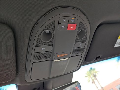 Used 2024 Genesis G70 2.5T image 20