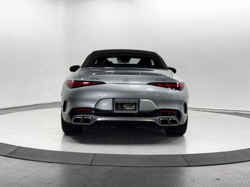 Used 2022 Mercedes-Benz SL 55 AMG 4MATIC w/ Driver Assistance Package image 32