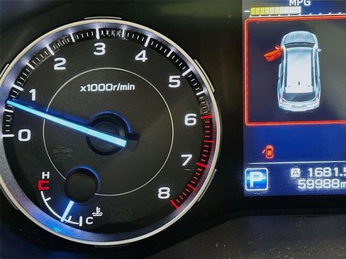 Used 2020 Subaru Ascent Limited w/ Technology Package image 16