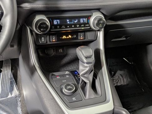 Certified 2024 Toyota RAV4 XLE w/ Convenience Package image 41