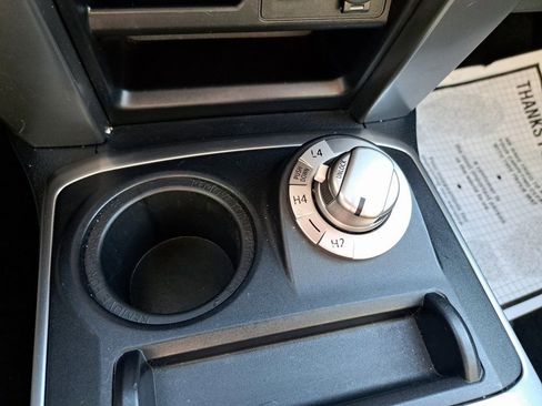 Used 2024 Toyota 4Runner SR5 image 17