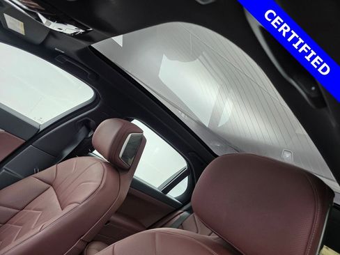 Certified 2024 BMW 760i xDrive w/ Premium Package 2 image 12