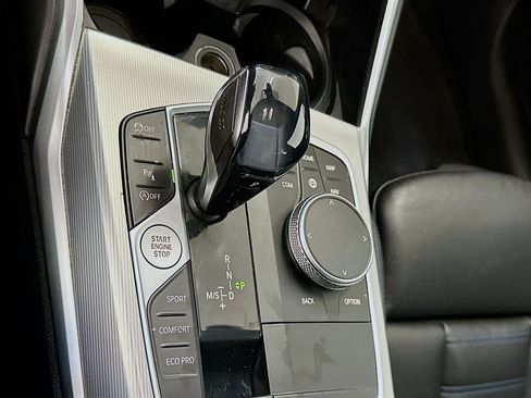 Used 2021 BMW 330i xDrive Sedan w/ M Sport Package image 25