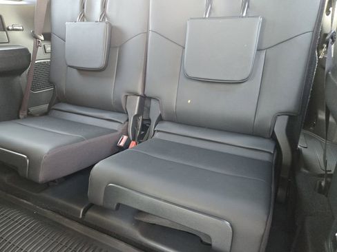 Certified 2025 Toyota 4Runner Limited image 33