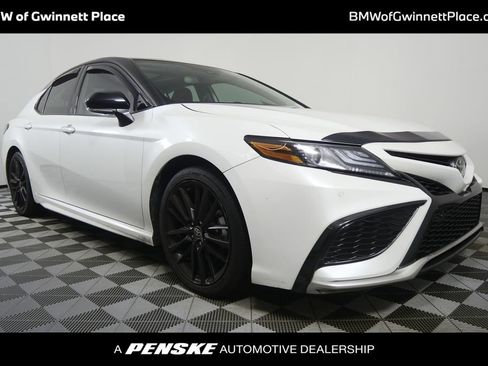 Used 2023 Toyota Camry XSE image 1