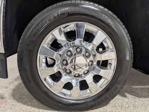 Used 2016 GMC Sierra 3500 Denali w/ Duramax Plus Package AWD/4WD image 13