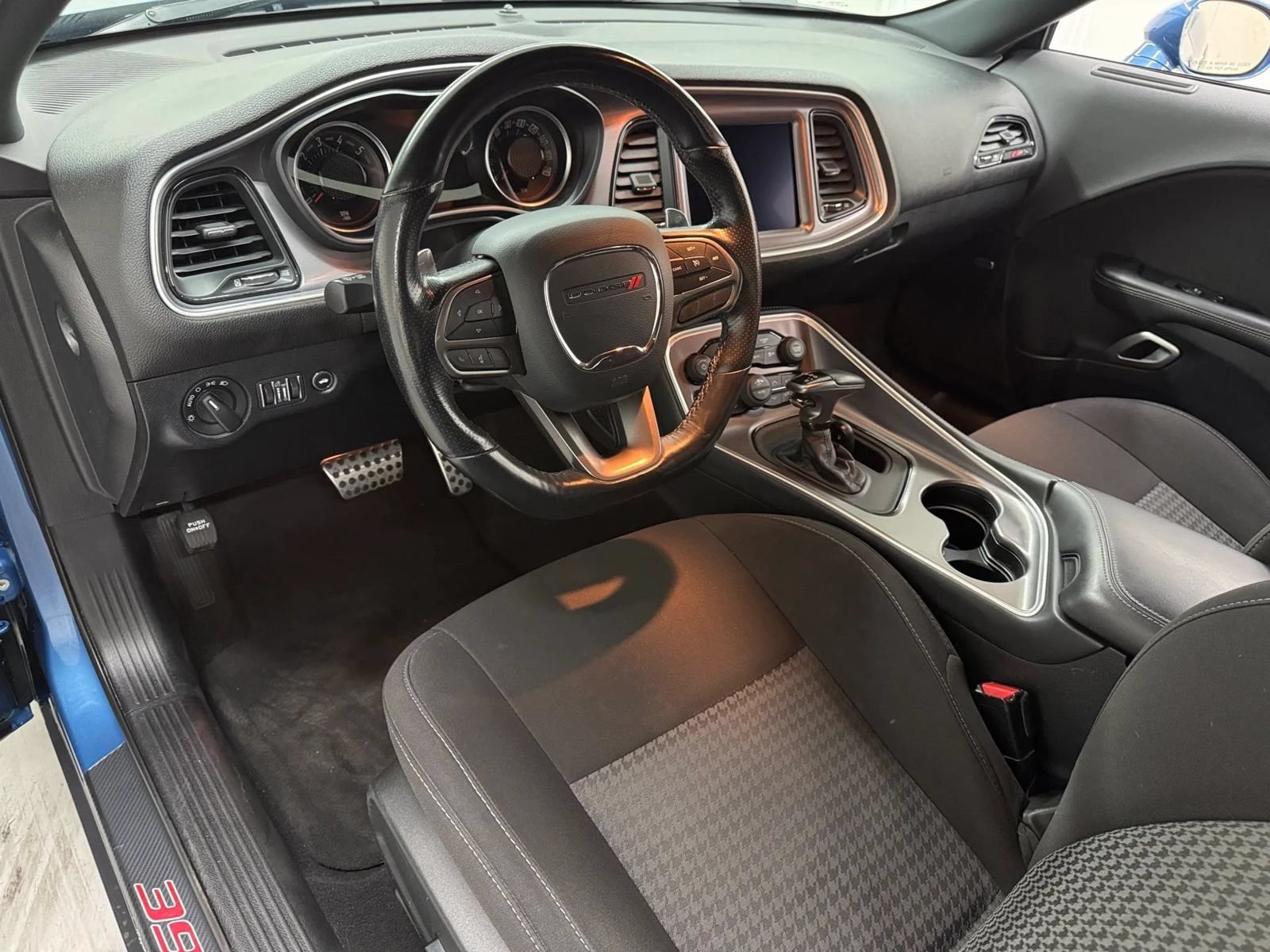 Used 2020 Dodge Challenger R/T Scat Pack RWD image 8