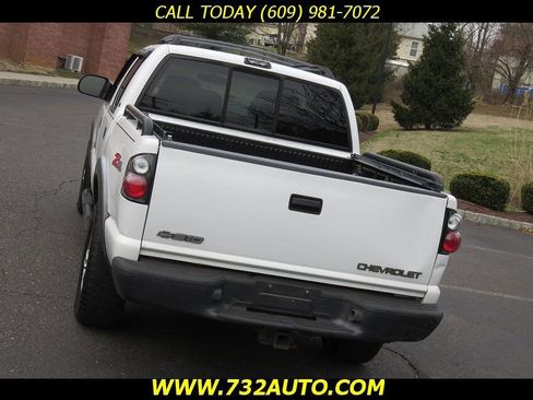 Used 2002 Chevrolet S10 Pickup LS w/ ZR5 Appearance Pkg AWD/4WD image 27