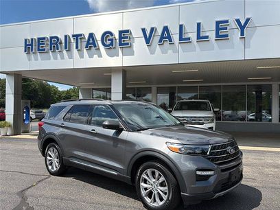 Certified 2023 Ford Explorer XLT w/ Equipment Group 202A