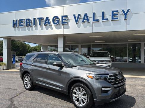 Certified 2023 Ford Explorer XLT w/ Equipment Group 202A AWD/4WD image 1